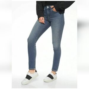 NWT Athleta Sculptek™ Skinny Jean Azure Wash Sz 6